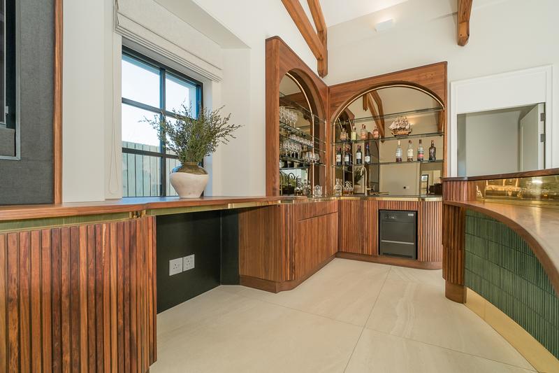 5 Bedroom Property for Sale in Newlands Western Cape